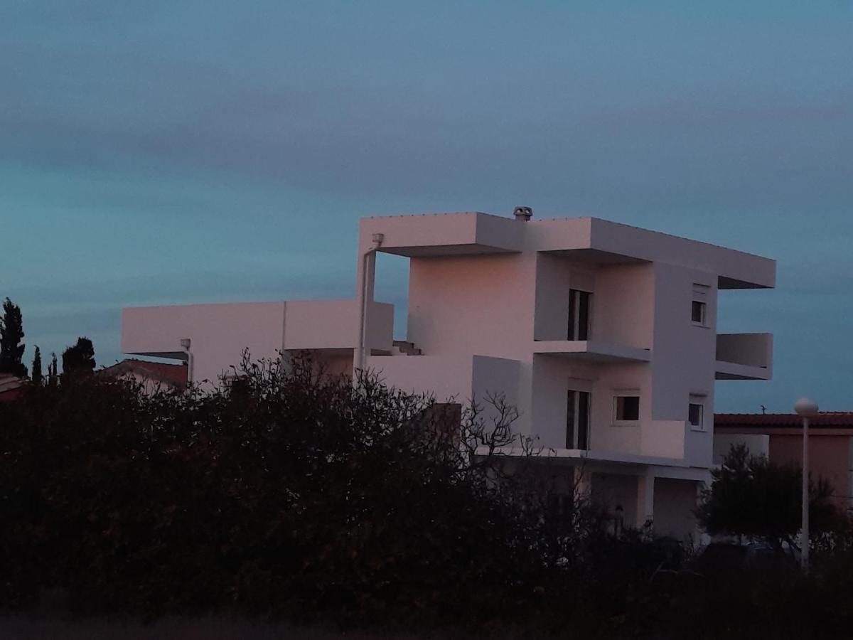 Apartments Matkovic Vir Exterior photo